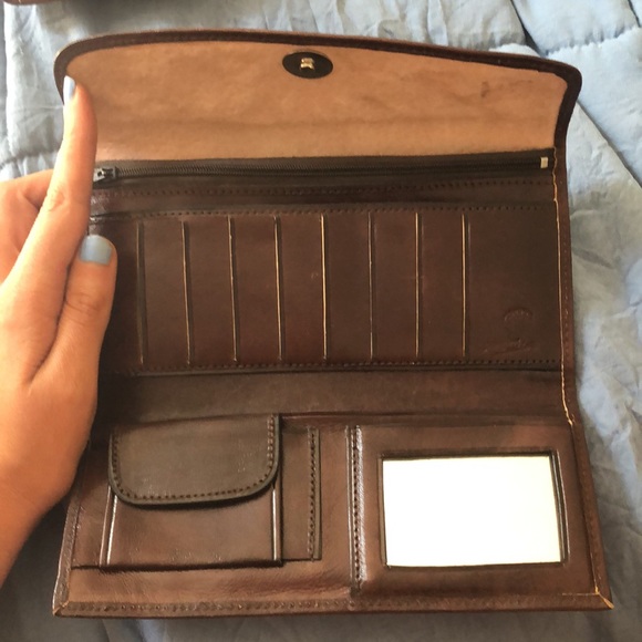 Wallet - Picture 2 of 4